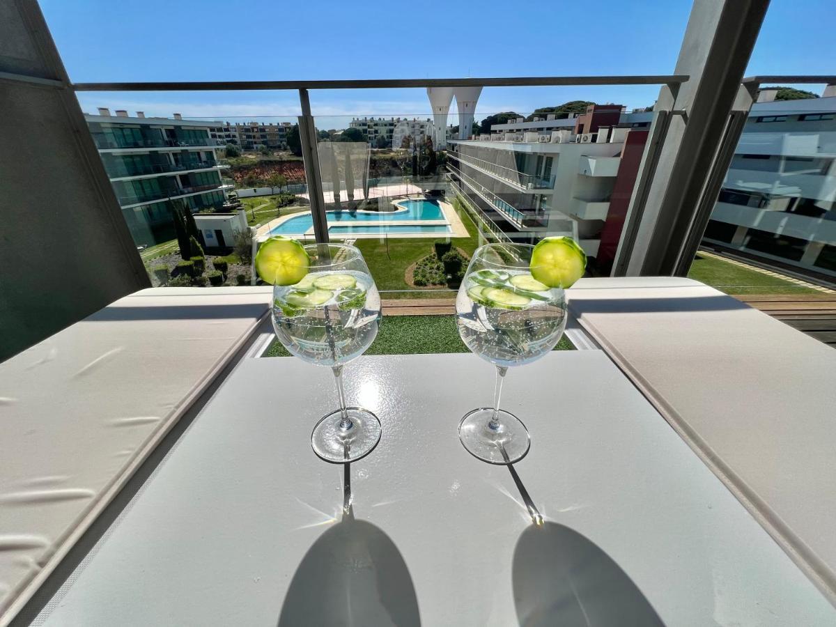 Superbe Appartement Spacieux Avec Terrasse Vue Piscine Vilamoura Exterior photo