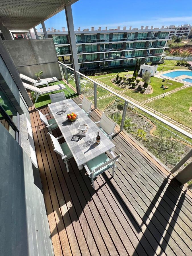 Superbe Appartement Spacieux Avec Terrasse Vue Piscine Vilamoura Exterior photo